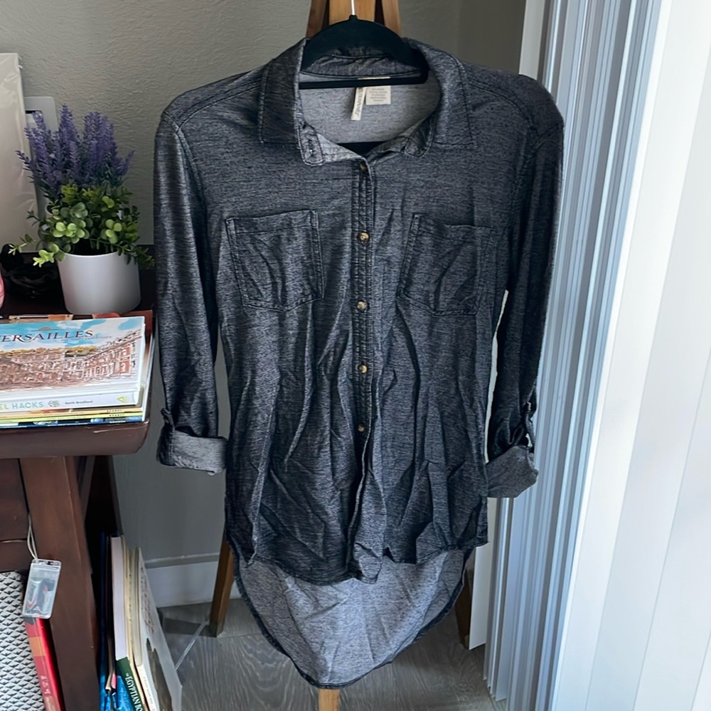 Low-High Soft Jean Blouse
